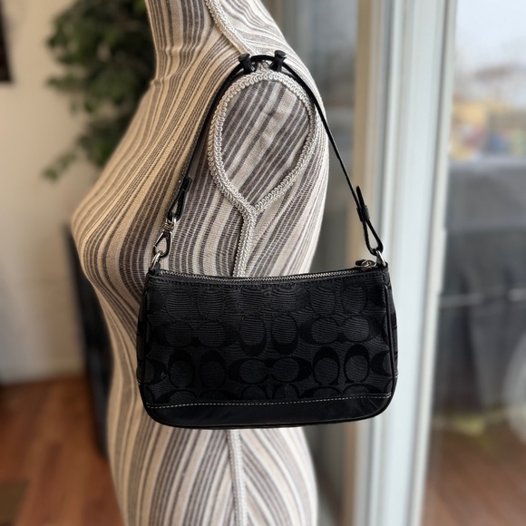 Coach Bag - Picture 9 of 13